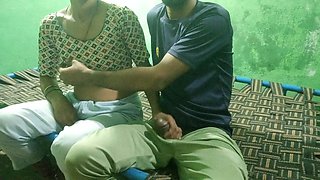 Padosan Bhabhi Ko Ghar Bulakar Ghodi Banakar Choda Re