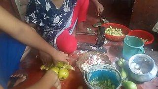 Desi Bhabi Nude with BF - Homemade Bengali Village Sex