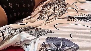 Amateur Babe Hot Pussy Eating Passionately by Lover