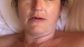 Masturbating to Orgasm in a Las Vegas Hotel Room with Some Chilled Chitter Chatter