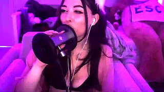 Blonde tight pussy babe solo toy fun in glamour masturbation