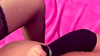 Huge Dildo Challenge: All the Way in