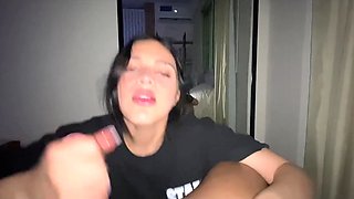 Plump Callipygian Latina Chick Gets Facialized After Hot Anal Sex