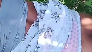 Indian Marathi Bayko Outdoor Fuck Doggy Style Big Ass Fuck Blowjob Hardcore