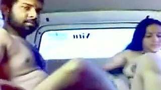 Indian HOT aunty in car
