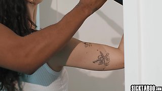 Liz Jordan loves lifting up on big knob