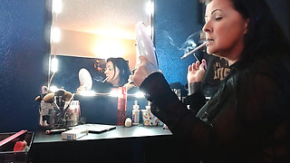 Dangling Long Virginia Slims 120 Cigarette