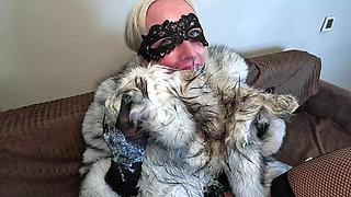 Masked Filthy Slut in Fur Coat Peed on Her Face, Stuffed Her Cunt with Furs and Swallow All the Cum
