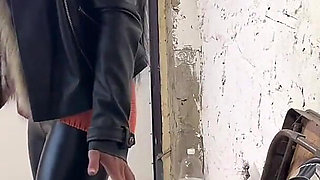 Step Mom Unexpected Suck Step Son Construction Worker?! He Cum in Mouth