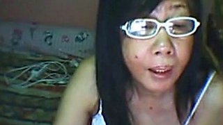 Filipina Granny on Webcam