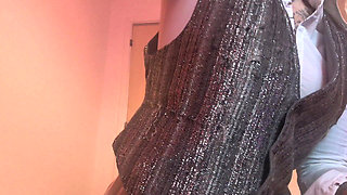 Sexy Realtor Desperate to Make the Sale