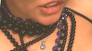 Latin Butts Sexy MILF Latina with Big Tits and Ass Loves Having Her Pussy Cut Open