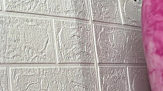 Gloryhole It Really Does Not Want Her to Stop