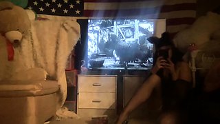 Cute amateur webcam teen girl toying pussy on webcam