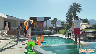 Ricky's Resort - Vanessa Sky Episode