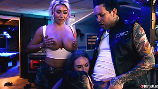 Angel Youngs and Aviana Violet are fucking with a shared lover