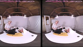 Mature woman vr video