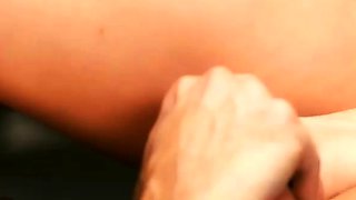 Flexible Artporn Beauty Takes a Deep Creampie