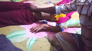 Bangladeshi stepsister give me massage. me give a massage his bobs