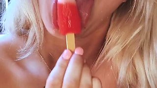 Webcam milf with breast milk live hardcore masturbate