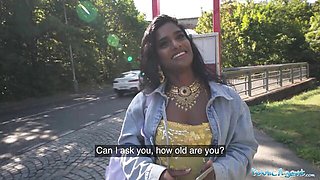 Marvelous Martin Gun at public movie