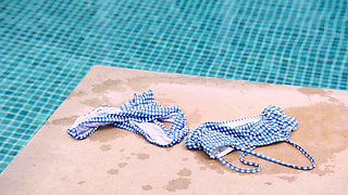 Sex in the Garden at Nap Time with My Husband- Yasmina Khan