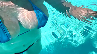Artemisia Love Sexy Bikini Big Boobs Underwater Fetish at the Pool
