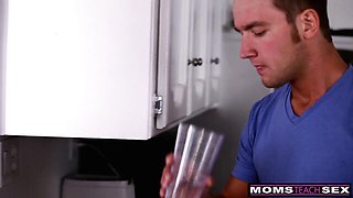 Bendy Van Wylde and Bianca Breeze's hd trailer