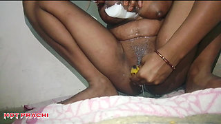 Desi Village Hot Bhabhi Milk Boobs Show Hindi Audio, Indian Village Bhabhi  Handjob xxx