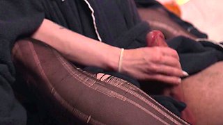 Dirty chick deepthroats and strokes phat manmeat for a hot,