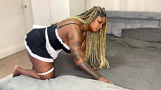 Ebony Maid Solo Play - Xeinna Rose UK Ebony Babe