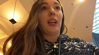 Aleya Sun Wetting Jeans In The Shopping Mall