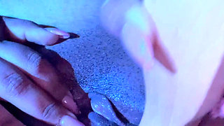 Nighttime Masturbation Ends in Squirt