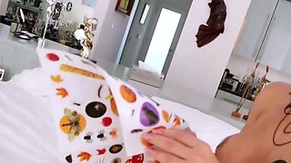 Busty blond drains with gonzo power while showcasing off