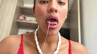 Beautiful Latin Model with a Good Blowjob -amateur Couple- Nysdel