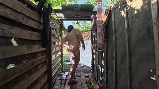 4K Chubby Girl Soaps Big Wet Tits Beside His Huge Cock in Outdoor Shower
