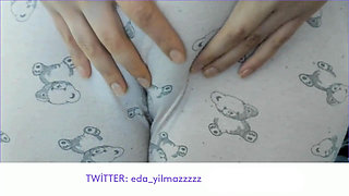 Cameltoe- Masturbation in Pajamas- Puffed Pussy- Turkish Porn