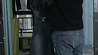 My Girlfriend Is Fixed to a Metal Stand, Tickling Her