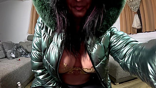Shiny Leggings Cameltoe, Downjacket Play & Anal Plug Solo Fetish