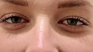 Big Ass Czech MILF Tourist Fucked by Turkish Guy in Istanbul