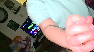 Fat White Chick with Cute Face Gives Blowjob
