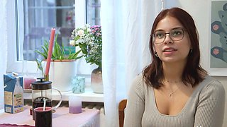 Amateur Webcam Teen Flashes Masturbates