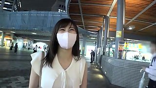 美形お姉さんがオマンコ愛撫とクンニでウットリして無心でフェラ