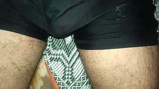 Aapne girlfriend ki yaad me mara mutth