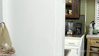 Petite and Sweet - Episode 1