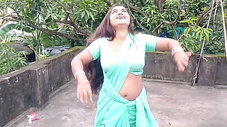 The woman call the tailor to her house and he took measurements as well as had sex with her.