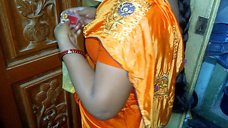 Indian mallu aunty saree changing enjoying with young man