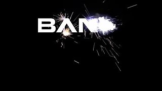 La Puta Madre Richelle Ryan Provoca A Su Sobrino Para Que Escupa Semen En Su Grandes Tetas - Bbw