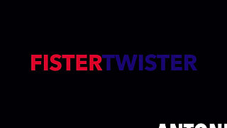 Sensual Pussy Fisting by Fister Twister