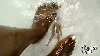 Tiny Sank in Bath Tub - Neighbor Caught Peeping at a Giantess Having Her Bath, Water Play